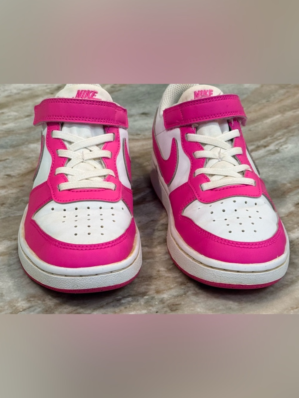 Girls NIKE Court Borough low hot pink sneakers- Size 3Y - Picture 5 of 8